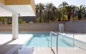 Moderno y coqueto estudio con vistas by Edén Rentals